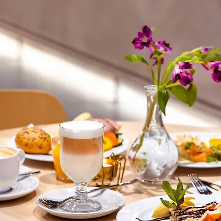 Hotel Novotel Centrum 4*