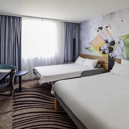 Novotel Centrum Hotel 4*