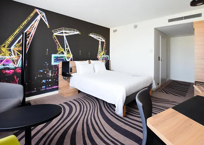 Novotel Centrum 4* שצ'צ'ין