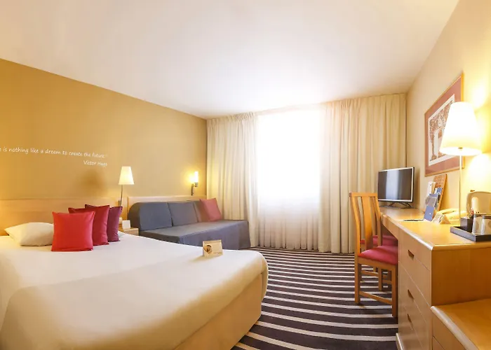 מלון Novotel Centrum