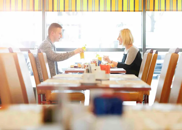 מלון Novotel Centrum שצ'צ'ין